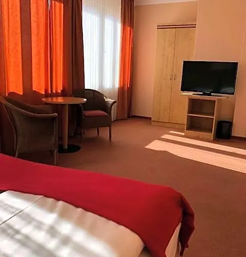 Imperial Hotel 3*